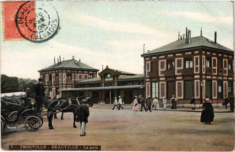 Carte postale ancienne Trouville La Gare France