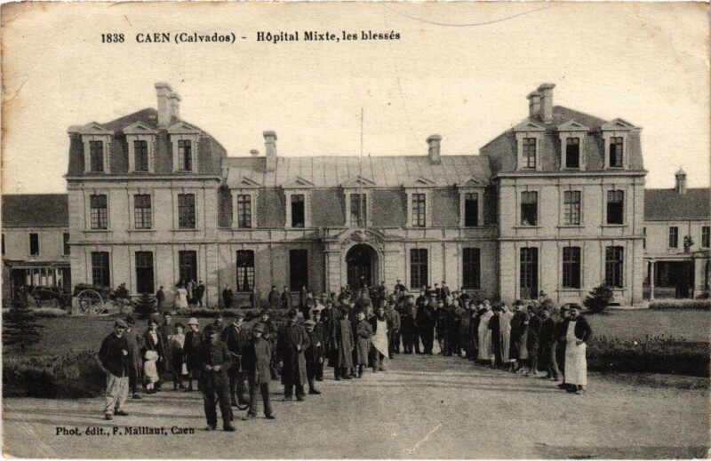 Carte postale ancienne Caen Hopital Mixte, les blesses France