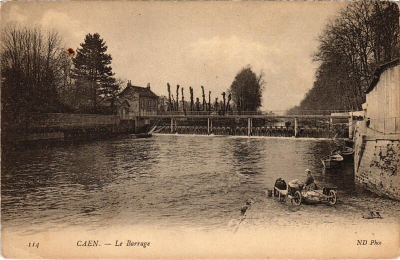 Carte postale ancienne Caen Le Barrage France