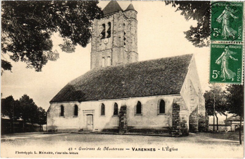 Carte postale ancienne Varennes-sur-Seine L'Eglise à Varennes-sur-Seine