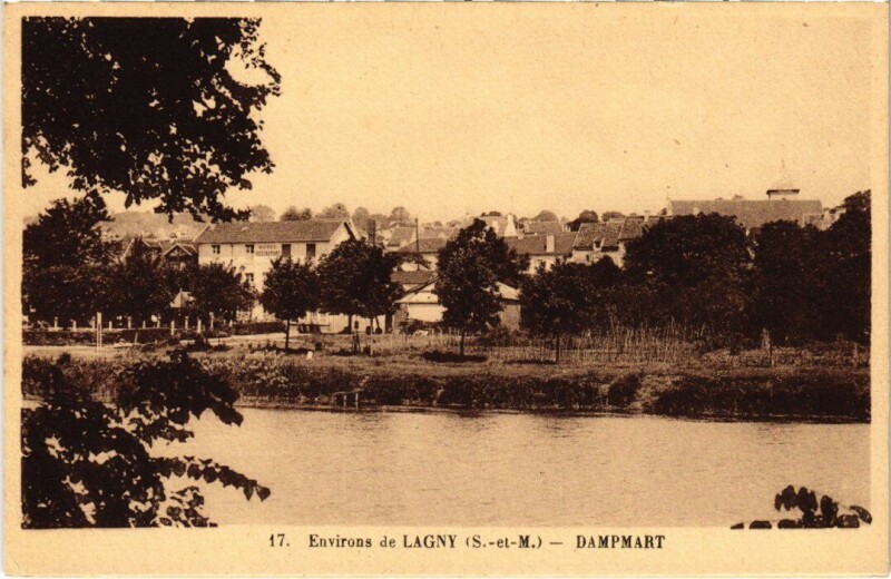 Carte postale ancienne Dampmart Vue Generale à Dampmart