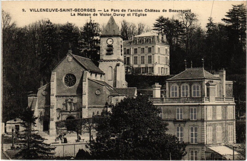 Carte postale ancienne Villeneuve Saint-Georges Le Parc de l'ancien Chateau Beauregard à Villeneuve-Saint-Georges