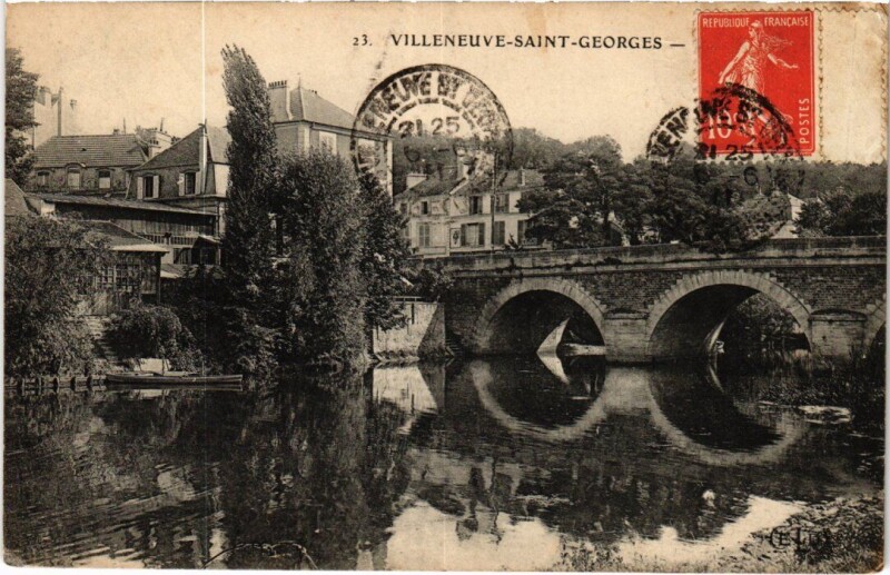 Carte postale ancienne Villeneuve Saint-Georges Pont sur l'Yerres à Villeneuve-Saint-Georges
