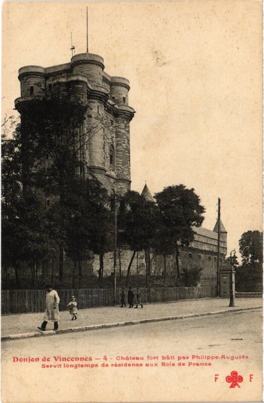 Carte postale ancienne Donjon de Vincennes à Vincennes