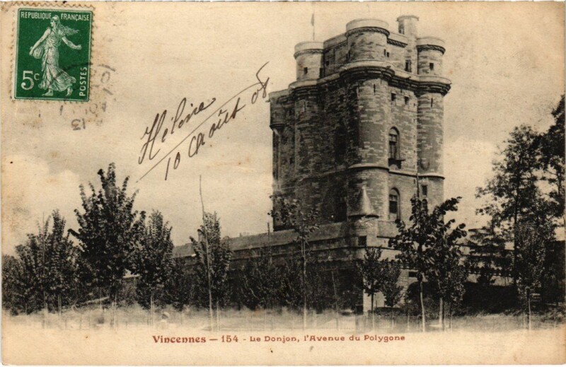 Carte postale ancienne Vincennes Le Donjon à Vincennes