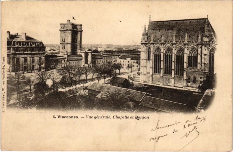 Carte postale ancienne Vincennes vue generale Chapelle et Donjon à Vincennes