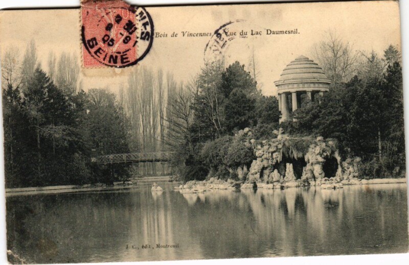 Carte postale ancienne Vincennes vue du Lac Daumesnil à Vincennes