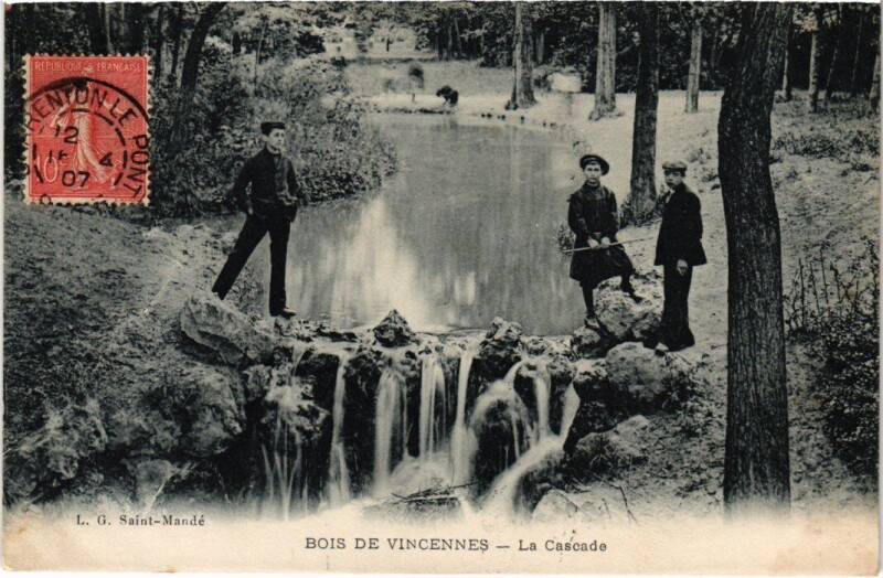 Carte postale ancienne Bois de Vincennes - La Cascade à Paris 12e