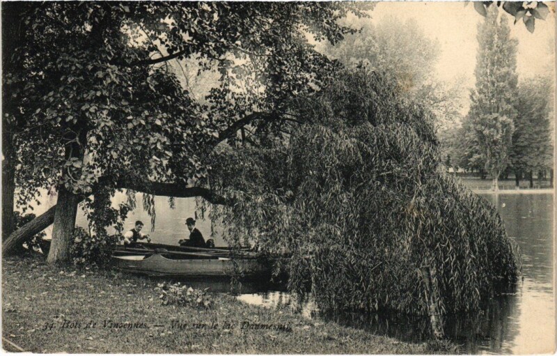 Carte postale ancienne Vincennes vue sur le Lac Daumesnil à Vincennes