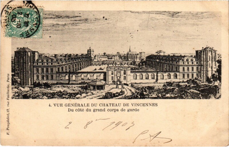 Carte postale ancienne Vincennes vue generale du Chateau à Vincennes