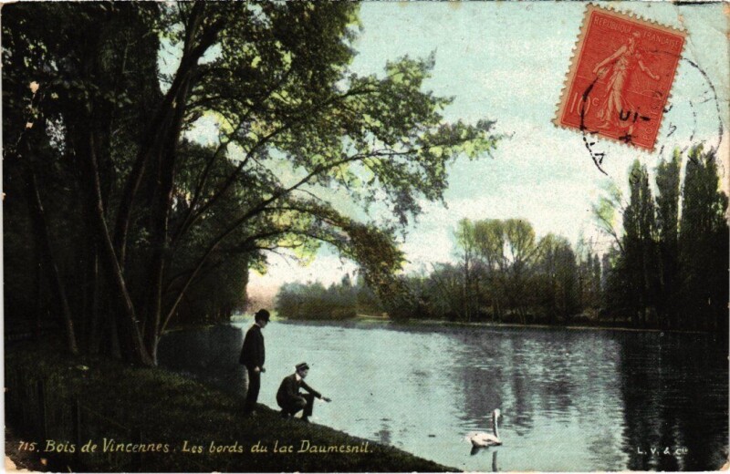 Carte postale ancienne Vincennes Les bords du lac Daumesnil à Vincennes