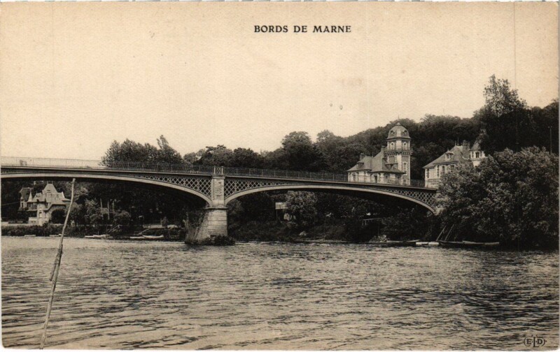 Carte postale ancienne Bords de Marne