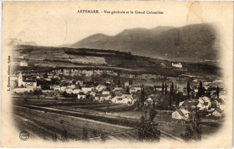 Carte postale ancienne Artemare Vue Generale et le Grand Colombier France à Artemare