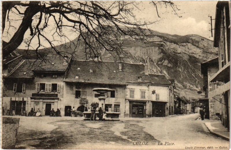Carte postale ancienne Culoz La Place France à Culoz