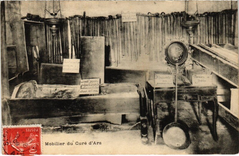 Carte postale ancienne Mobilier du Cure d'Ars France