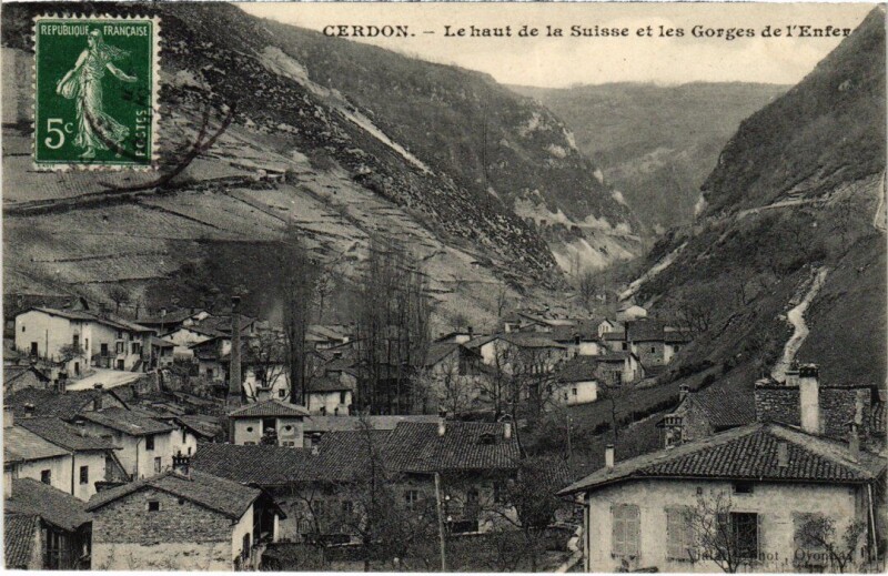 Carte postale ancienne Cerdon Le haut de la Suisse France à Cerdon
