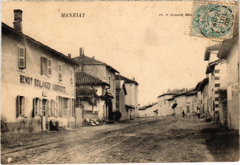 Carte postale ancienne Manziat La Rue France à Manziat