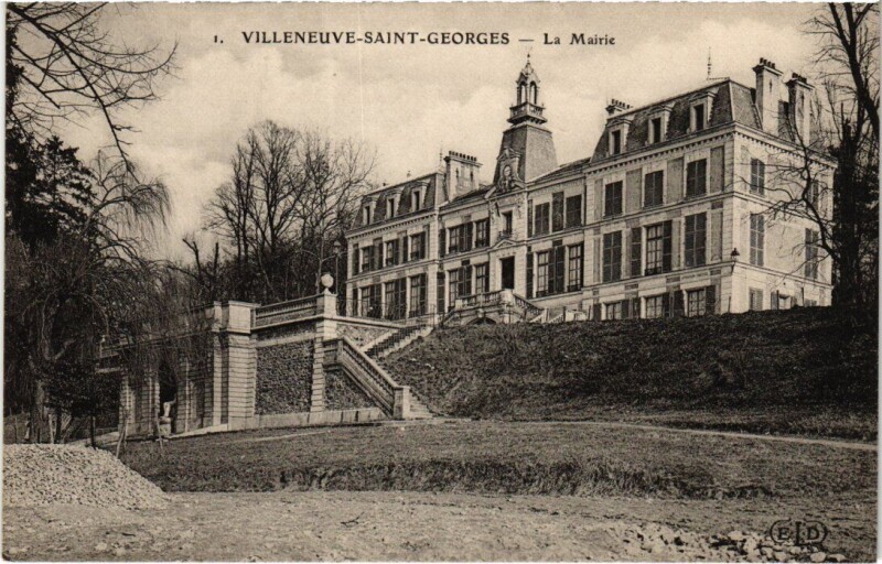 Carte postale ancienne Villeneuve Saint-Georges La Mairie à Villeneuve-Saint-Georges