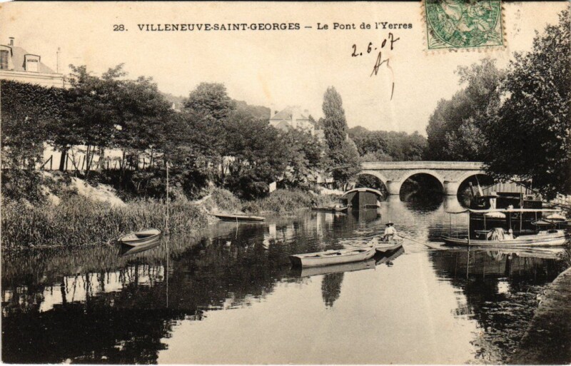 Carte postale ancienne Villeneuve Saint-Georges Le pont de l'Yerres à Villeneuve-Saint-Georges