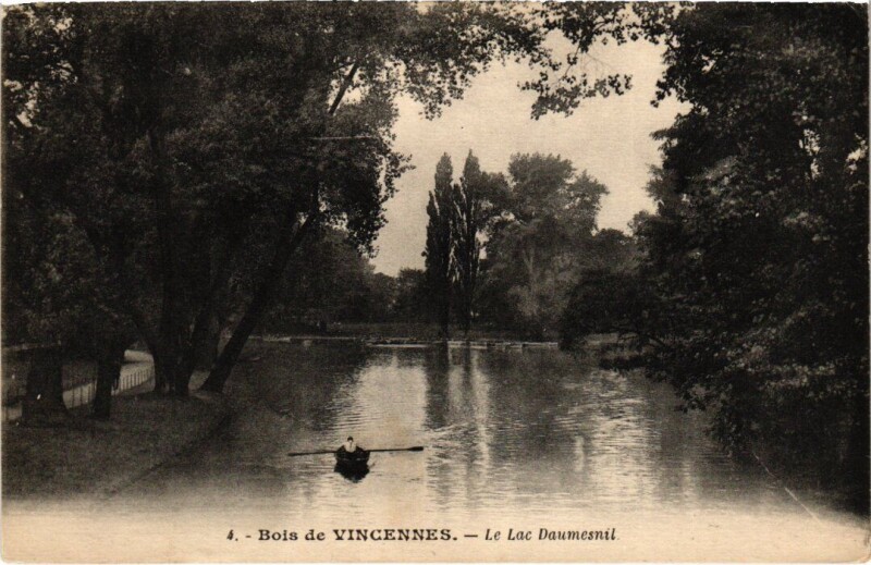 Carte postale ancienne Vincennes Lac Daumesnil à Vincennes