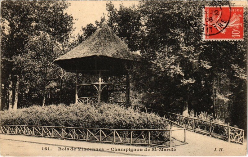 Carte postale ancienne Vincennes Champignon de Saint-Mande à Vincennes