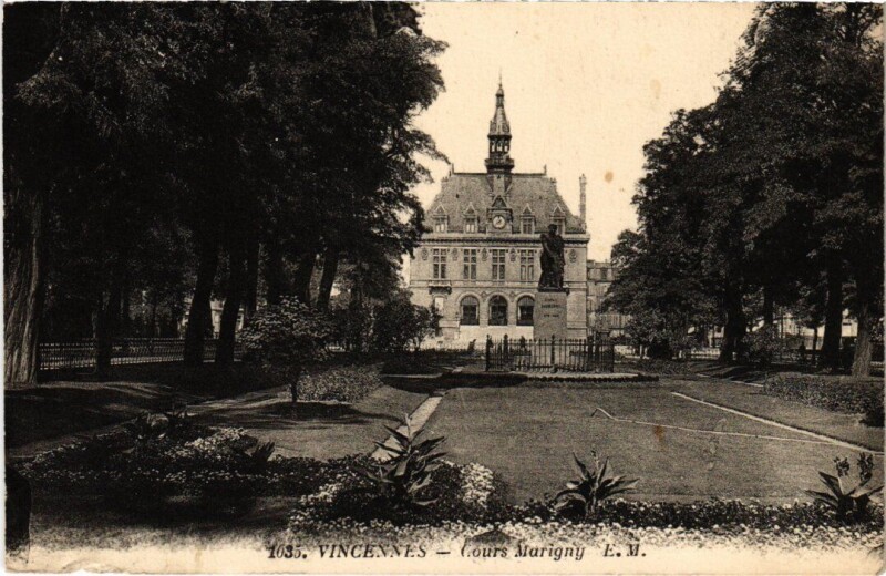 Carte postale ancienne Vincennes Cours Marigny à Vincennes