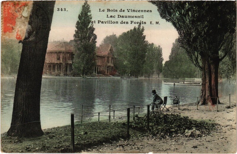 Carte postale ancienne Vincennes Lac Daumesnil et Pavillon des Forets à Vincennes