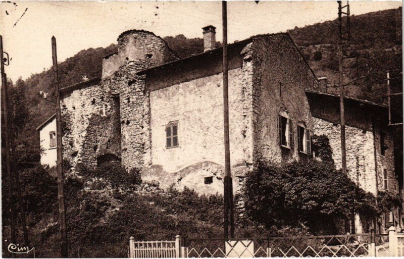 Carte postale ancienne Torcieu Vestiges de l'ancien Chateau France à Torcieu