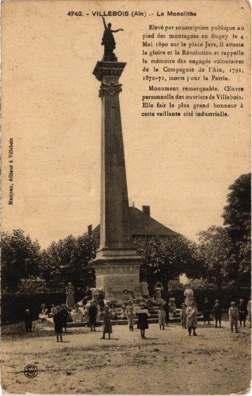 Carte postale ancienne Villebois Le Monolithe France à Villebois