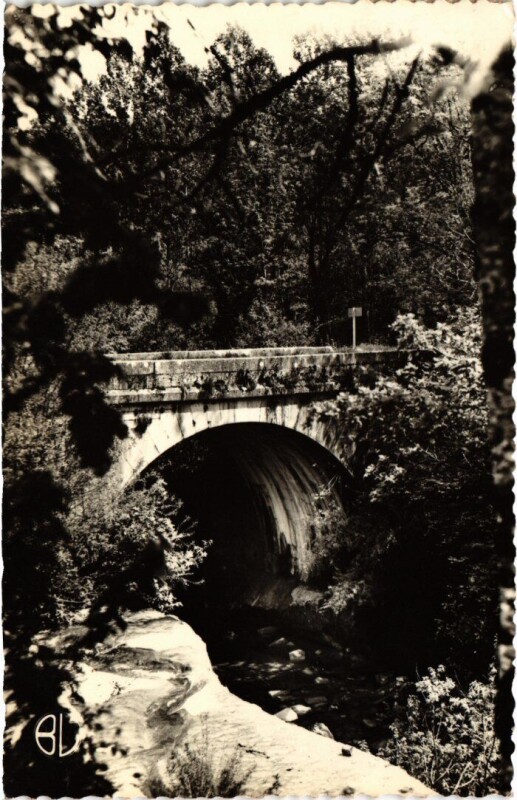 Carte postale ancienne Environs de Champagne Pont de la Faverge France