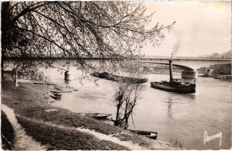 Carte postale ancienne Villeneuve le Roi un joli coin pres du nouveau Pont à Villeneuve-le-Roi