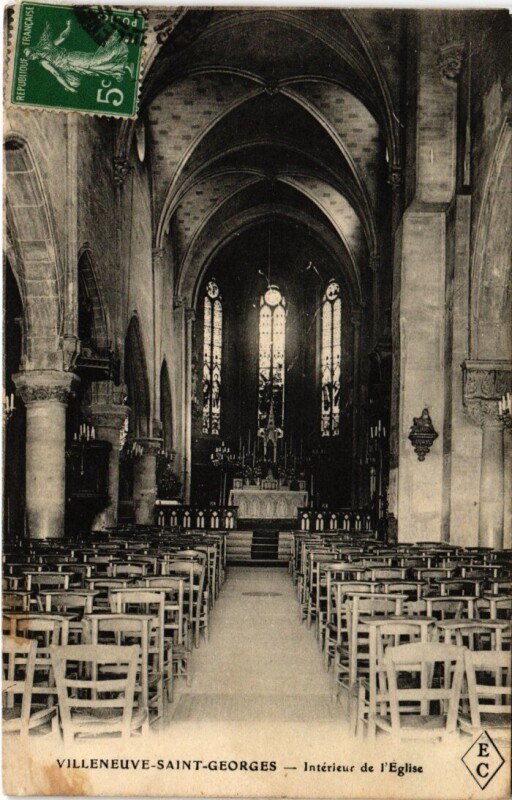 Carte postale ancienne Villeneuve Saint-Georges Interieur de l'Eglise à Villeneuve-Saint-Georges