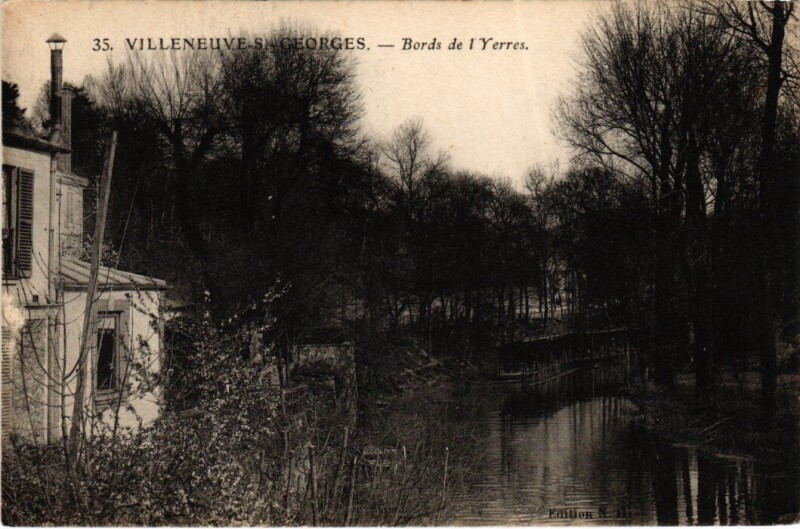Carte postale ancienne Villeneuve Saint-Georges Bords de l'Yerres à Villeneuve-Saint-Georges