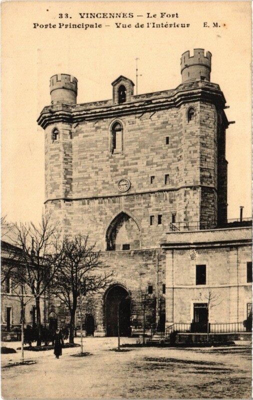 Carte postale ancienne Vincennes Le Fort Porte principale à Vincennes