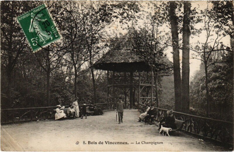 Carte postale ancienne Vincennes Le Champignon à Vincennes