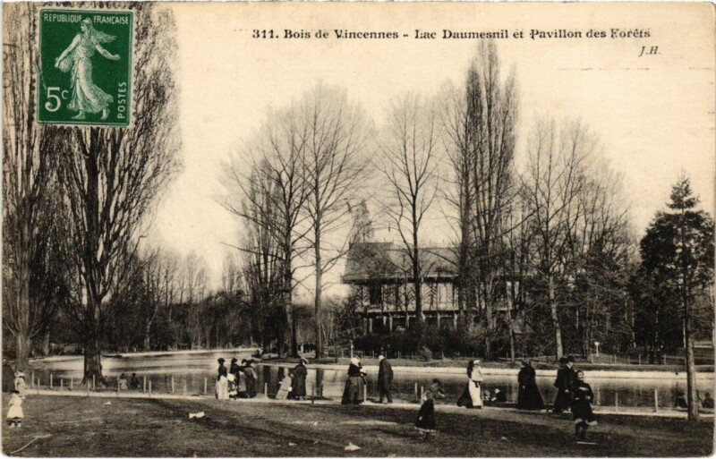 Carte postale ancienne Vincennes Lac Daumesnil et Pavillon des Forets à Vincennes