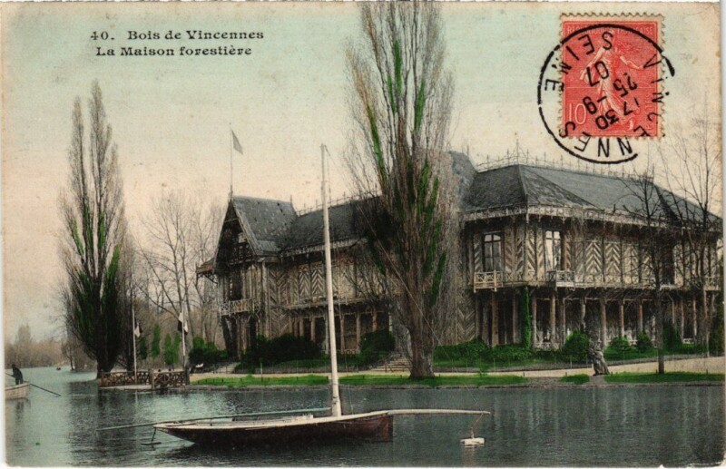 Carte postale ancienne Bois de Vincennes - La Maison Forestière à Paris 12e