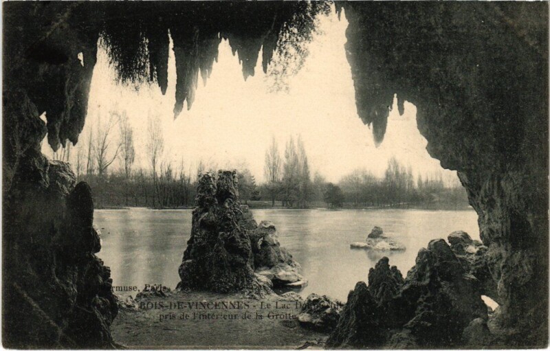 Carte postale ancienne Vincennes Lac Daumesnil à Vincennes