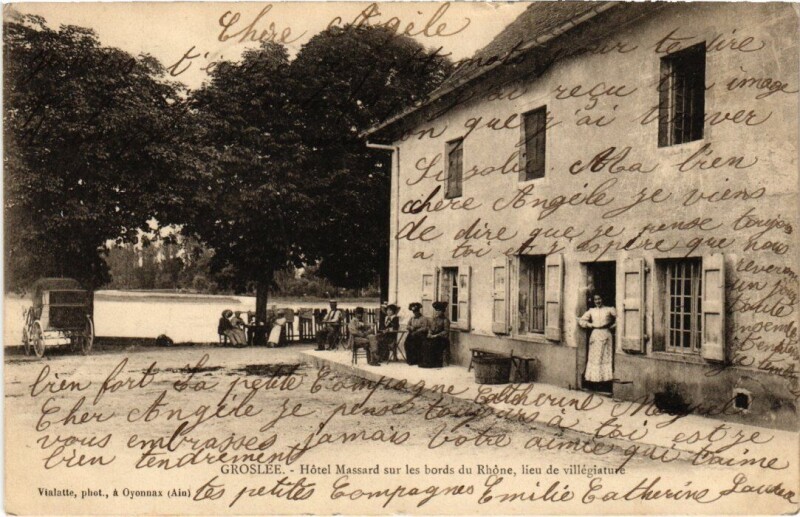 Carte postale ancienne Groslee Hotel Massard s les Bords France à Groslée-Saint-Benoit