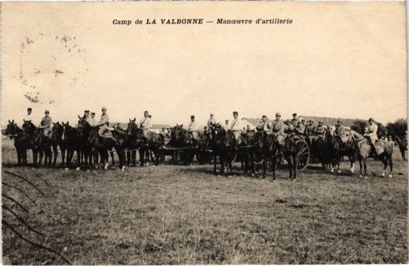 Carte postale ancienne La Valbonne Manoeuvre d'Artillerie France