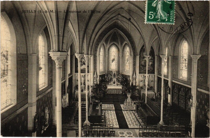 Carte postale ancienne Juilly Interieur de l'Eglise à Juilly