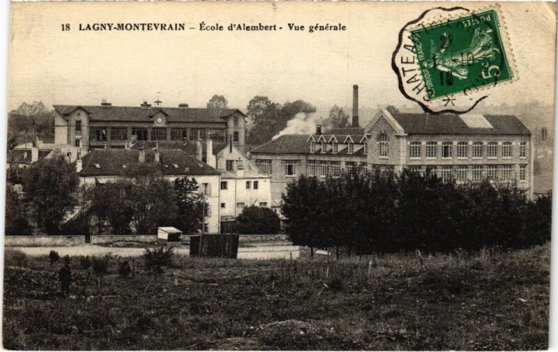 Carte postale ancienne Lagny-sur-Marne Montevrain - Ecole d'Alembert - Vue Generale à Lagny-sur-Marne