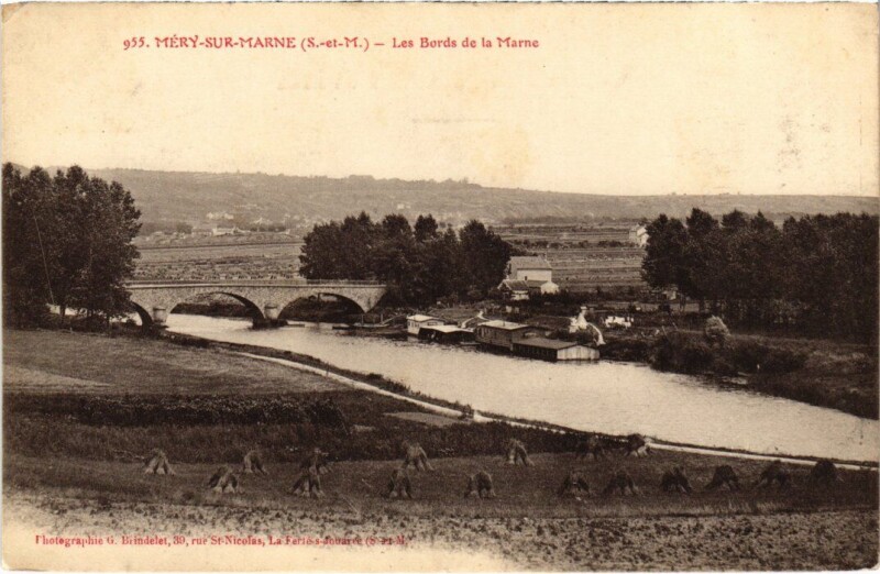 Carte postale ancienne Mery-sur-Marne Les Bords de la Marne
