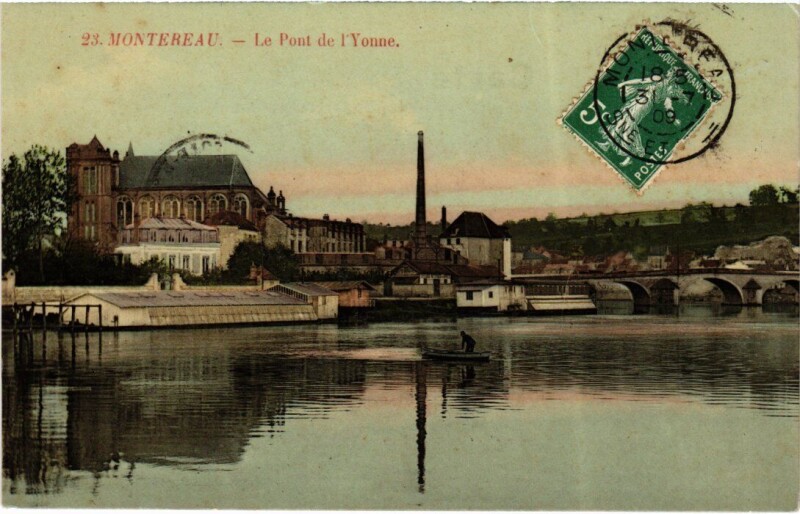 Carte postale ancienne Montereau-Fault-Yonne Le Pont de l'Yonne à Montereau-Fault-Yonne