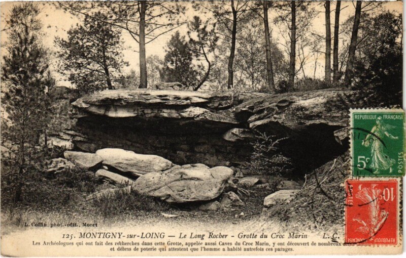 Carte postale ancienne Montigny-sur-Loing Le Long Rocher - Grotte du Croc Marin à Montigny-sur-Loing