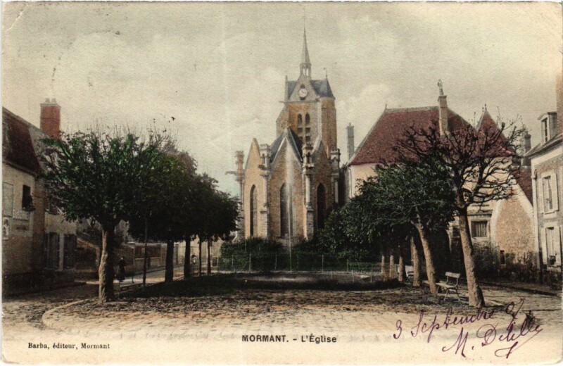 Carte postale ancienne Mormant Eglise à Mormant
