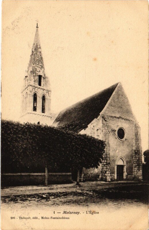 Carte postale ancienne Moisenay Eglise à Moisenay