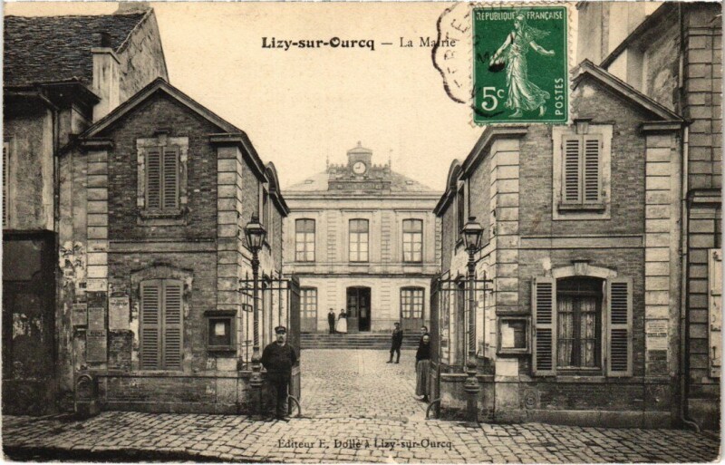 Carte postale ancienne Lizy-sur-Ourcq Mairie à Lizy-sur-Ourcq