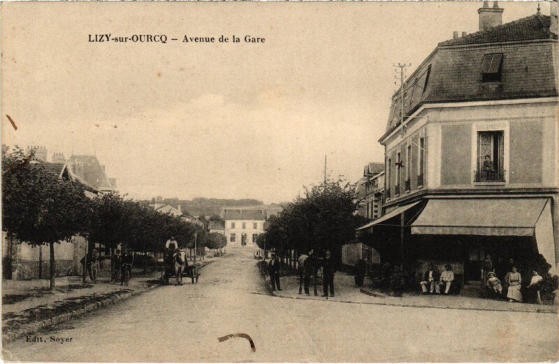 Carte postale ancienne Lizy-sur-Ourcq Avenue de la Gare à Lizy-sur-Ourcq