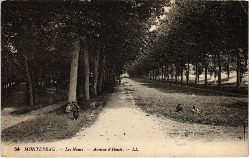 Carte postale ancienne Montereau-Fault-Yonne Les Noues - Avenue d'Houel à Montereau-Fault-Yonne